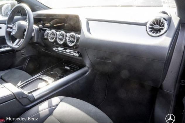 MERCEDES-BENZ GLA 180 d Premium Amg rif. 24084945 - Foto 5