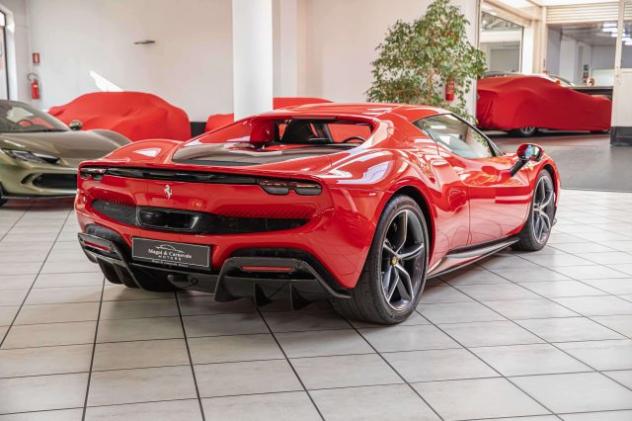FERRARI 296 GTB|LIFT|360°VIEW|JBL|CARBON+LEDS|RACING SEATS|SCU rif. 24147462 - Foto 7