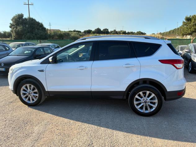 Ford Kuga 2.0 TDCI 120 CV S&S 2WD Titanium - Foto 5