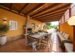 Una villa che accoglie respira racconta