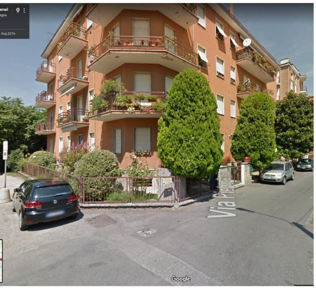 SINGOLA LETTO MATRIMONIALE BALCONE STUDENTESSA