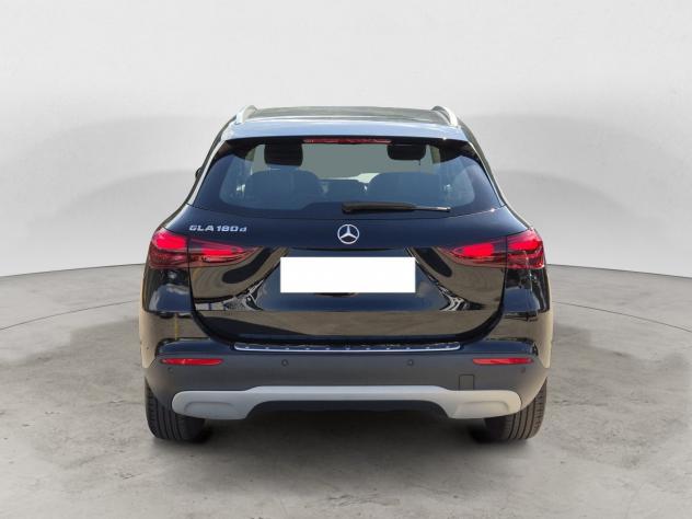 Mercedes-Benz GLA GLA-H247 2023 180 d Advanced auto - Foto 3