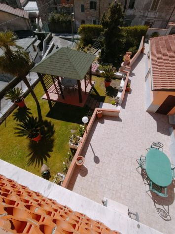 Casa semi indipendente in vendita a Colonnata - Carrara