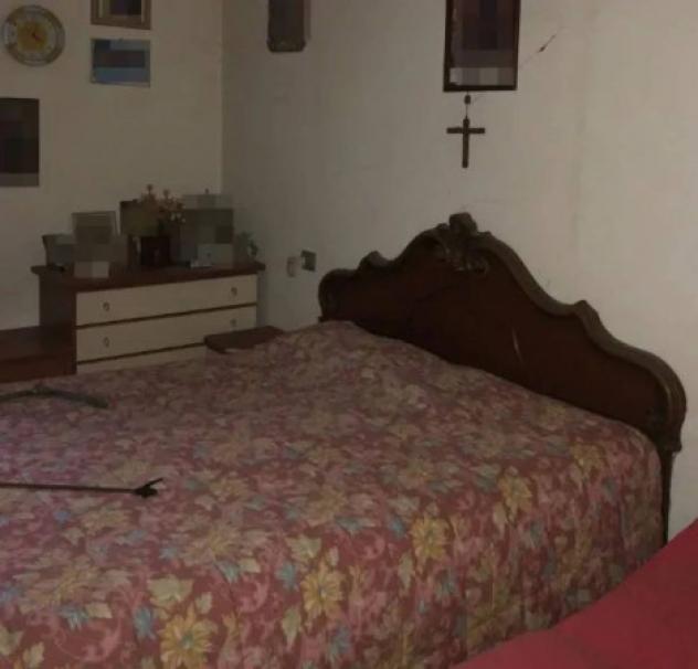 Immobile in asta di 321 m² con più di 5 locali in vendita a Polesine Zibello - Foto 5