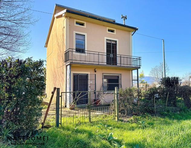 VILLINO di 4 vani e di 120 mq (PORCARI) rif. 3563 - Foto 6