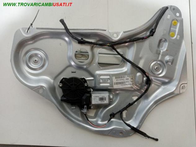 ALZACRISTALLO ELETTR. PORTA POST. DX 2 PIN 999-U1452437 Carrozzeria  Lamierati esterni  Porte  Alzacristallo por HYUNDAI - ix 35 - 01-02-2010 - 01-09-
