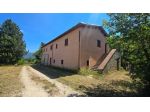 Casale in vendita a Nocera Umbra