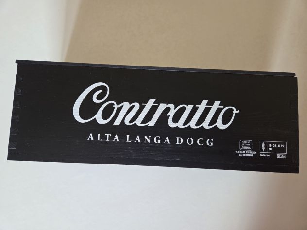 Cassetta in legno nera, conteneva una bottiglia di bollicine Special Cuvée - Foto 3