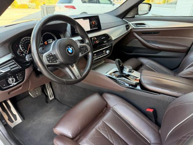 BMW M550 d xDrive Touring rif. 24105710 - Foto 8