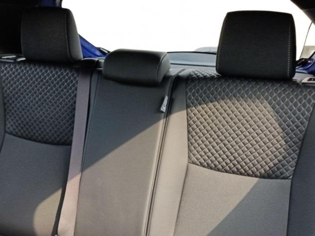 Toyota Yaris Yaris 1.5h 130 Lounge - Foto 10