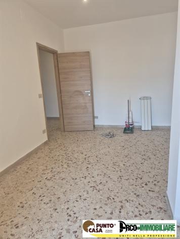Palermo, Via Grisanti affittasi ampio 2 vani ristrutturato - Foto 6
