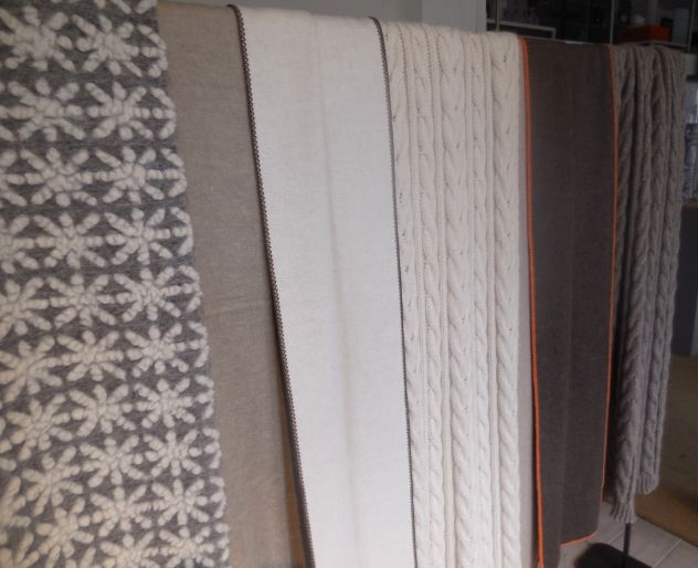 caldo PLAID,coperta con cuscino abbinato design,idea regalo B&B maxalto,flexform - Foto 5
