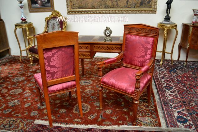 Set poltrona e sedia stile Luigi XVI con cimasa a tempio - Foto 3