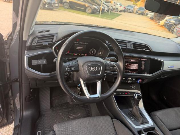 AUDI - Q3 - 2.0 TDI 150CV S tronic Design - Foto 7