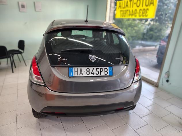 Lancia Ypsilon Hybrid AL PREZZO DEL BENZINA!!! - Foto 6