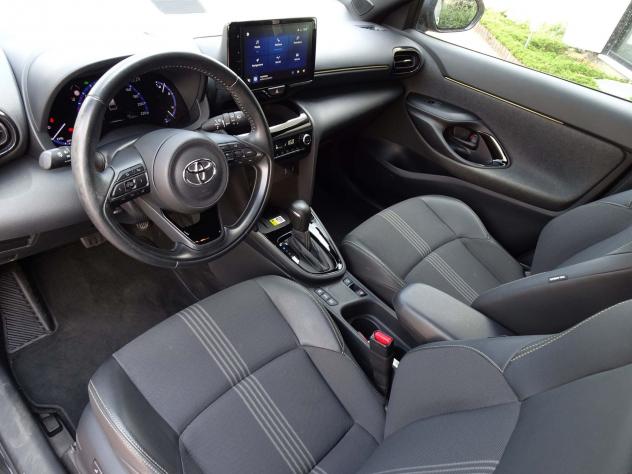 Toyota Yaris Cross 1.5 Hybrid 5p. E-CVT Adventure - Foto 8