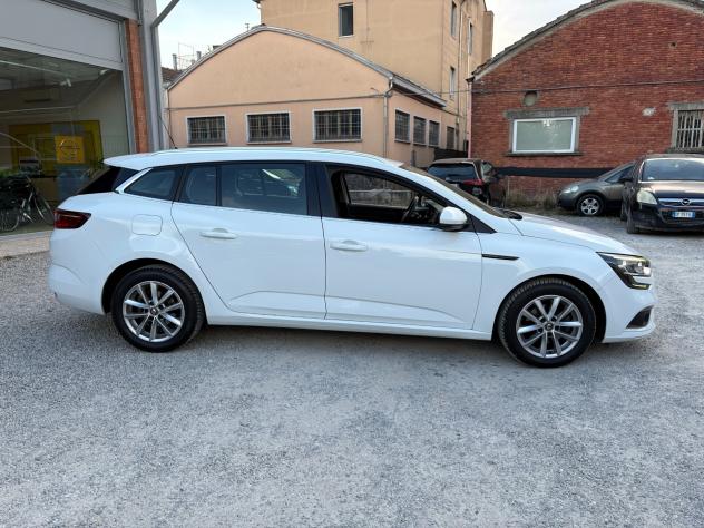 Renault Megane 1.5 dCi 115CV - Foto 4