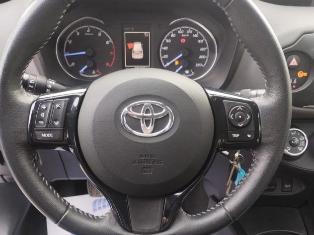 Toyota Yaris III 2017 5p 1.0 Cool my18 - Foto 10
