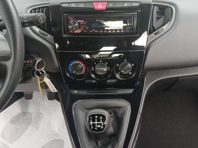 Lancia Ypsilon 5 Porte Ypsilon 1.2 Silver 69cv - Foto 15