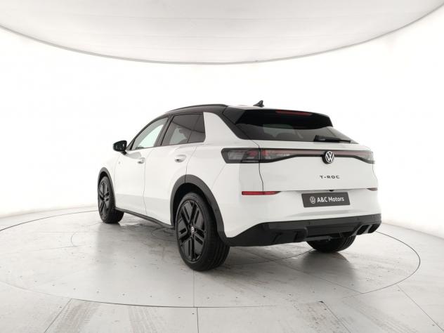 Volkswagen T-Roc 1.5 etsi R-Line 150cv dsg - Foto 3