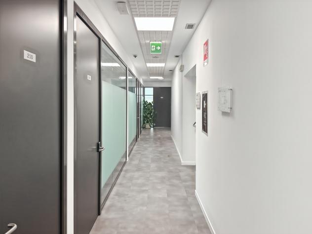 Ufficio privato in affitto per 4 persone a Rome, Navigatori - Foto 8