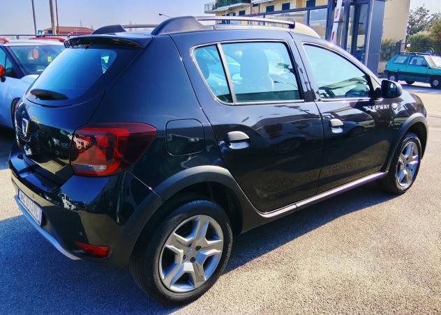 Dacia Sandero Stepway GPL 100CV - Foto 10