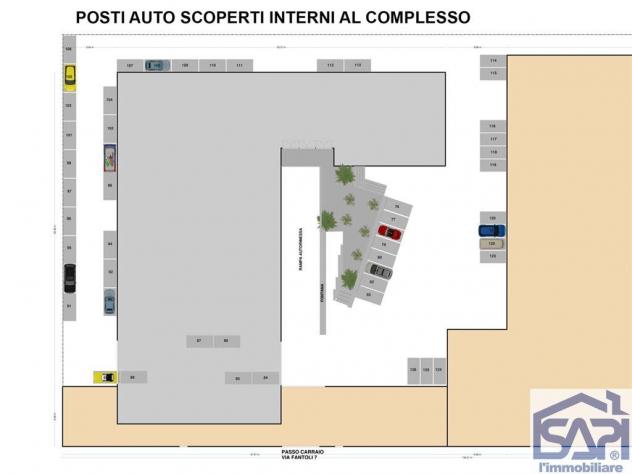 Vari posti auto coperti e scoperti in centro direzionale - Foto 7