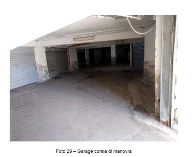 Immobile in asta di 98 m², box auto in vendita a Aci Catena - Foto 7