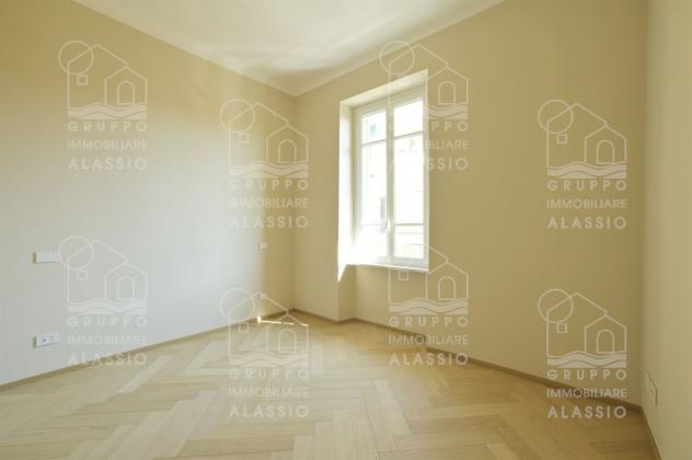 Alassio – Borgo Coscia, esclusivo appartamento di 162 mq a soli 20 metri dal mare - Foto 12