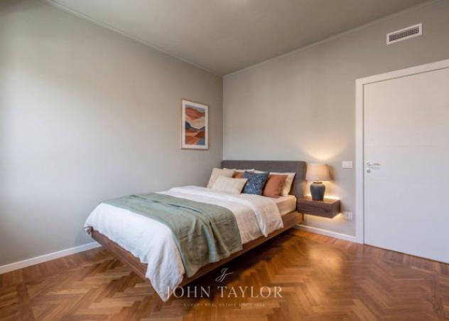 Appartamento di 165 m² con 5 locali e box auto in vendita a Milano - Foto 6
