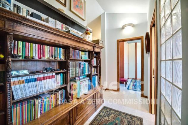 Appartamento di 125 m² con 4 locali e box auto in vendita a Nichelino - Foto 18
