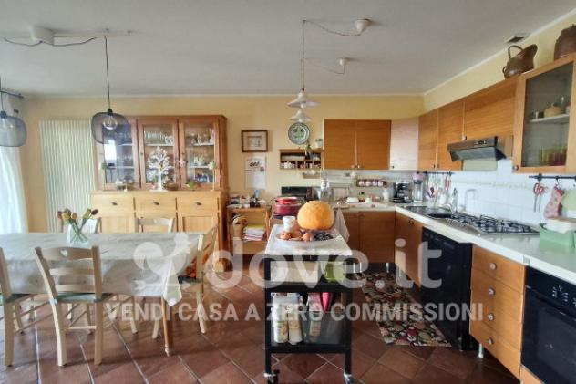 Villetta a schiera di 328 m² con più di 5 locali e posto auto in vendita a Pesaro - Foto 10
