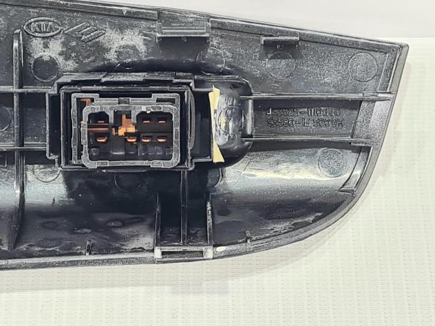 PULSANTIERA POSTERIORE DESTRA KIA Sportage Serie 483525-1110 (0410) - Foto 6