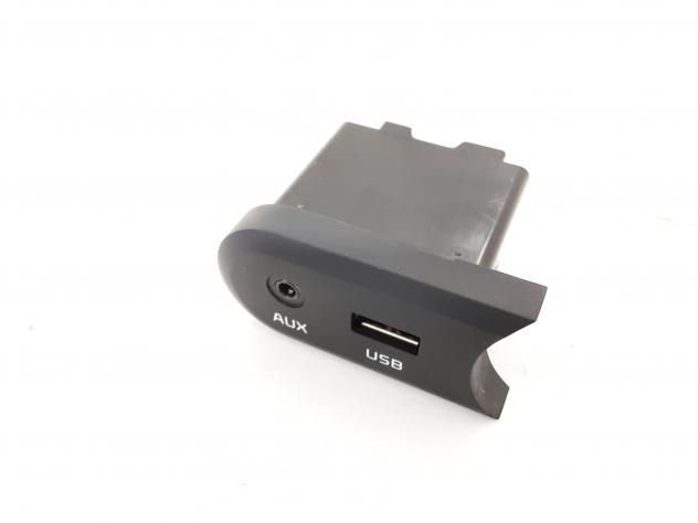 INTERFACCIA PRESA USB/INGRESSO AUX KIA Cee'd Serie Sporty wagon 96120A2000 (1218)