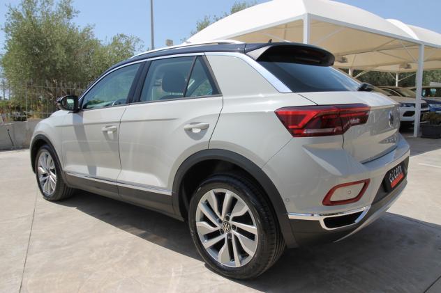 Volkswagen T-Roc 1.0 TSI Style 110cv | 2022 - Foto 4