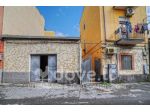 Casa indipendente di 187 m² con 4 locali e box auto in vendita a Catania