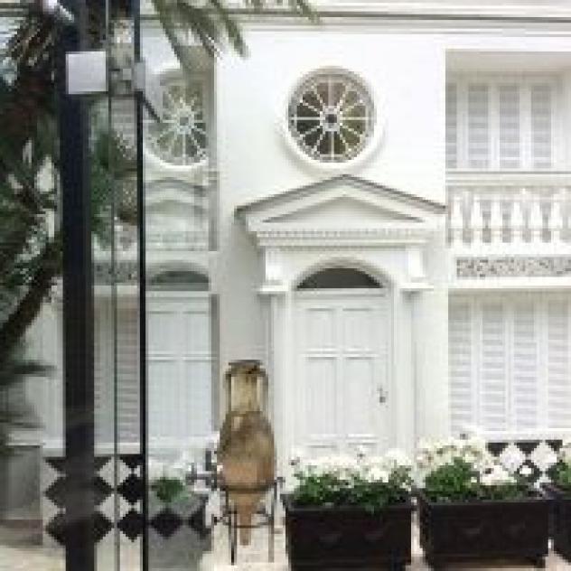 Muta House