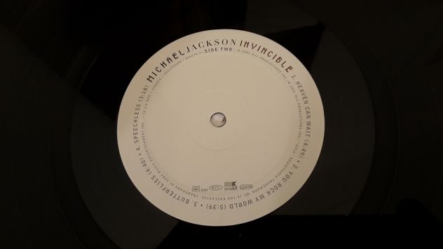 MICHAEL JACKSON, INVINCIBLE, (ALBUM) DOPPIO LP, 2001 TRADEMARK. - Foto 7