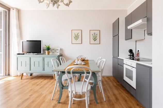 ID 845 Loano bellissimo trilocale in centro CIN IT009034C2SW4EWV4F