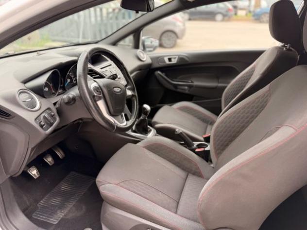 FORD Fiesta 1.5 TDCi 75CV 3 porte ST-Line rif. 24118249 - Foto 9