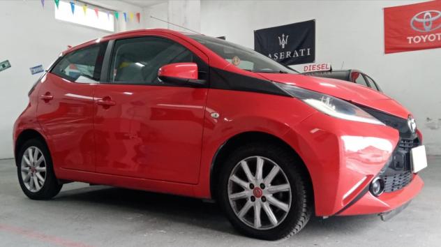Toyota Aygo 1.0 VVT-i 69 CV 5 porte x-cite - Foto 3