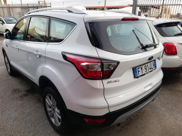 Ford Kuga 2.0 TDCI 120 CV S&S 2WD Titanium - Foto 3
