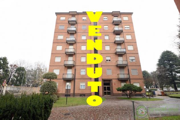APPARTAMENTO di 3 vani e di 80 mq (CAVENAGO DI BRIANZA) rif. IGC 3 L 75 VIA GRAMSCI