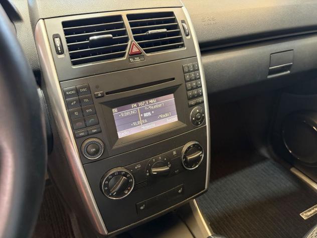 Mercedes-Benz Classe A A 180 cdi Avantgarde FL - Foto 10