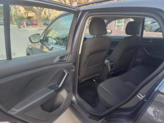 Volkswagen T-Cross 1.0 TSI 110 CV DSG Sport - Foto 6