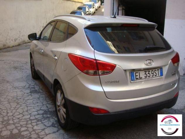 HYUNDAI - iX35 - 2.0 CRDi 184CV 4WD Xpossible A/T - Foto 3