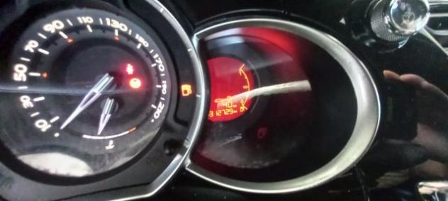 DS AUTOMOBILES DS 3 1.4 HDi 70 Chic rif. 23877889 - Foto 10