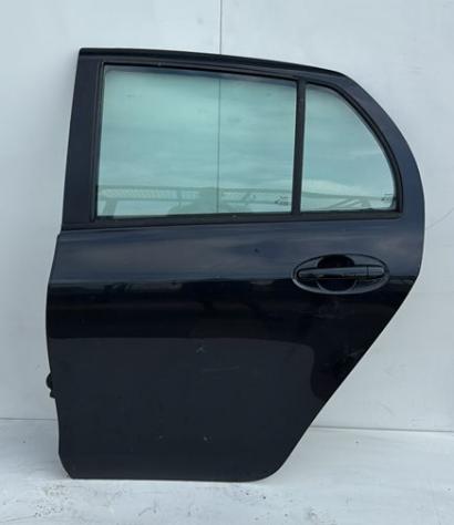 PORTA POST.S. NERO MET. C/ALZ. E SERR. 999-U1307472 Carrozzeria  Lamierati esterni  Porte  Porta post. sx. TOYOTA - YARIS - 01-01-2006 - 01-01-2009, T