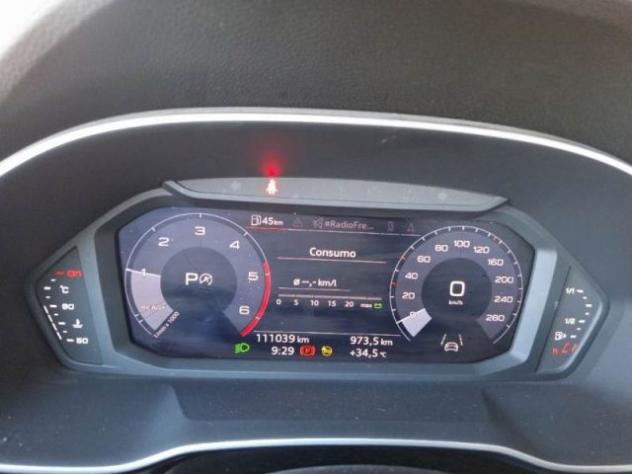 AUDI Q3 35 TDI S tronic Business Advanced rif. 24018827 - Foto 4