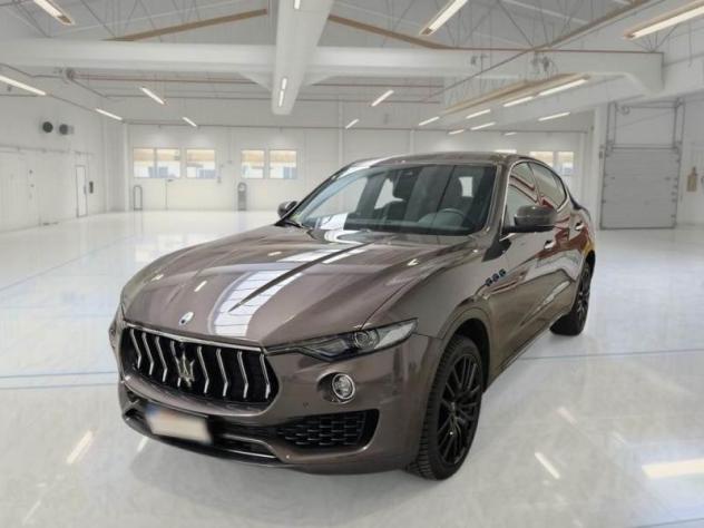Maserati Levante 2.0 330cv 48v MHEV Executive Q4 auto - Foto 7